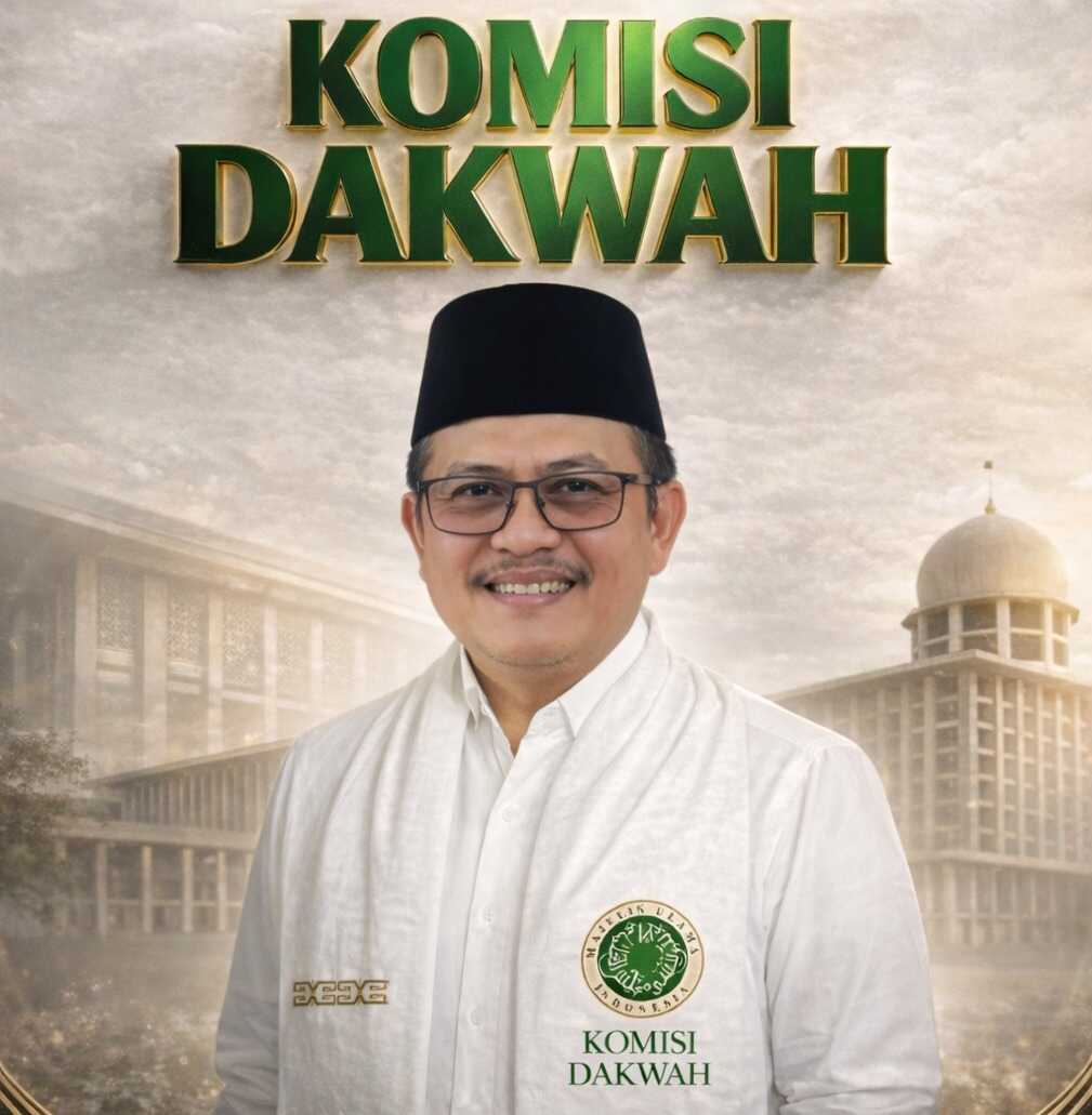 Khutbah Idul Fitri KH Khariri Makmun : Ajakan Introspeksi Diri di Tengah Realitas Dunia